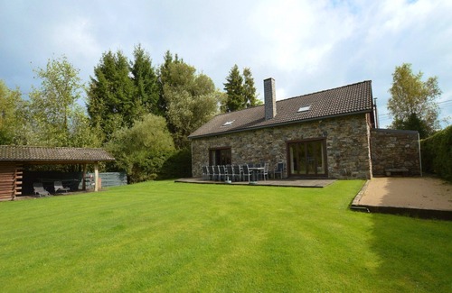 Chodes House | Elegant Bevercé Escape