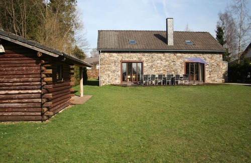 Chodes House | Elegant Bevercé Escape