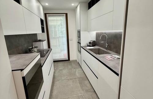 La Colle Apartment | Elegant & Central Luxury Apartment with Balcony & Parking