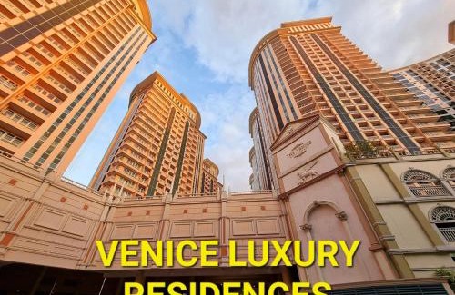 Pinagsama House | Elegant Condo Beside Venice Grand Canal #vlra23j