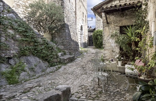 Labro House | Elegant designer home in the historic center of one of Italy's most beautiful villages