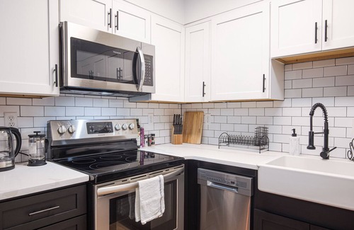 Medical District Apartment | Elegant King Suite Downtown with Free Parking