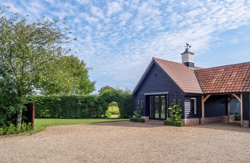Ipswich Cottage | Elegant luxurious cottage - The Dove House