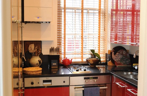 Holborn and Covent Garden Apartment | Elegant Neal Street Flat