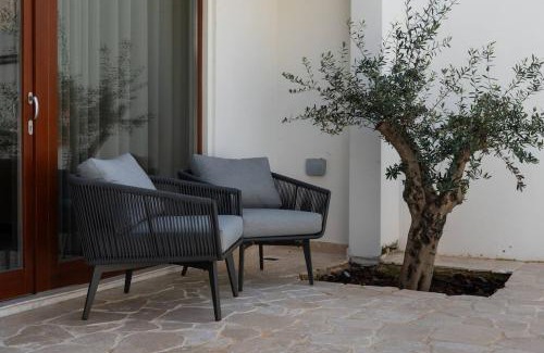 Sliema House | Elegant Retreat with Private Pool & Parking