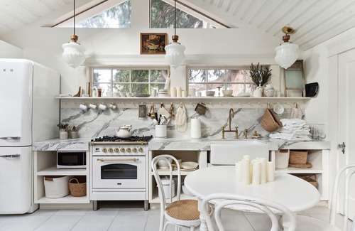 Highline Cottage | Elegant & Romantic Farmhouse - Sunlight!