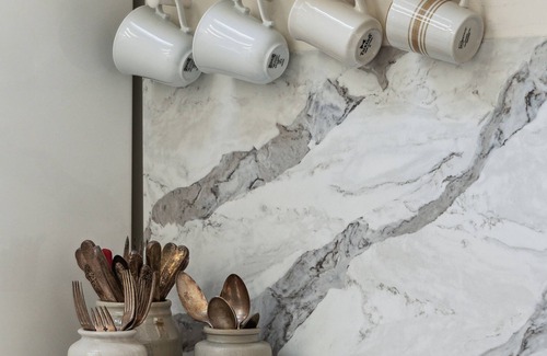 Highline Cottage | Elegant & Romantic Farmhouse - Sunlight!