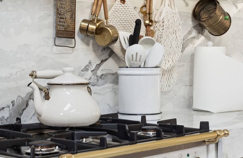 Highline Cottage | Elegant & Romantic Farmhouse - Sunlight!