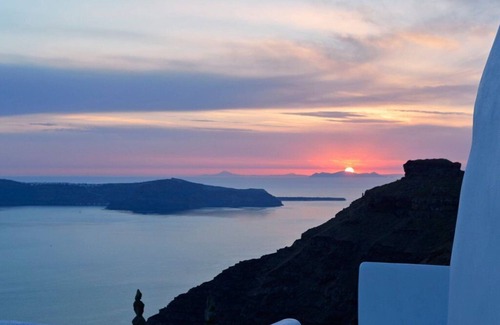 Firostefani Villa | Elegant Santorini Villa | Private Plunge Pool | Eden Villas Superior Two.