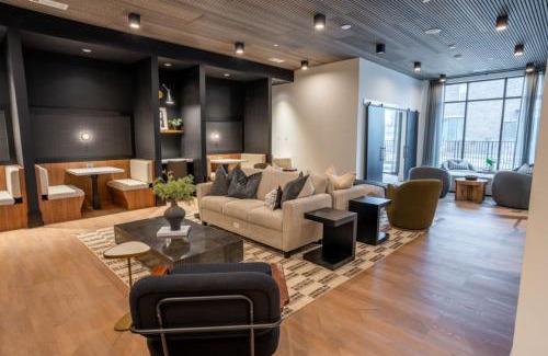 Athens Apartment | Elegant, Spacious 3BR 2B Apt Perfect for Long Stays