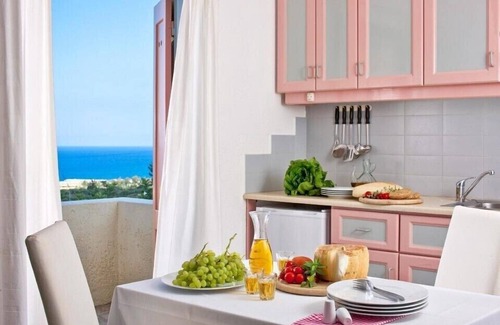 Koutouloufari Apartment | Elegant Standard Villa Sea View Pool & Kitchenette