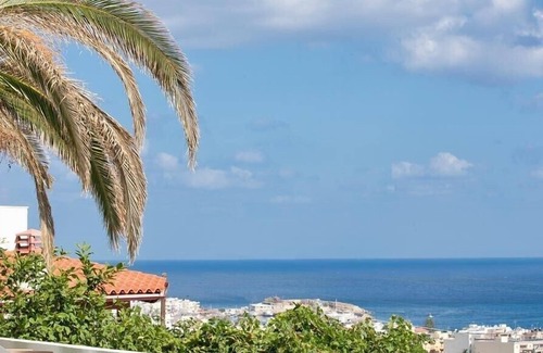 Koutouloufari Apartment | Elegant Standard Villa Sea View Pool & Kitchenette
