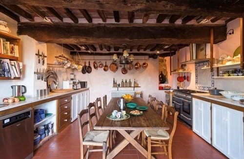 Villabuona House | Elegant villa: 6 dble beds/baths