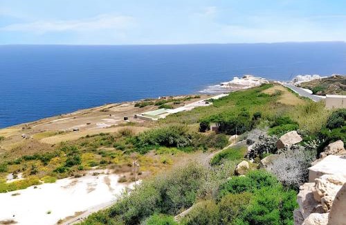 Qala Villa | Elegant Villa in Iż-Żebbuġ + Pool