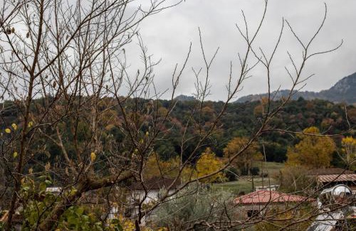 Mavromati Apartment | Eleni's GuestHouse