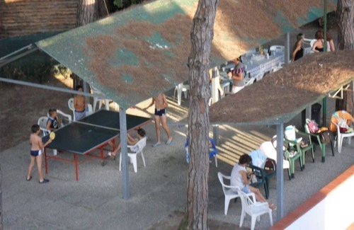 Eraclea Mare House | Elite three-room apartment with swimming pool, sun beds and playground