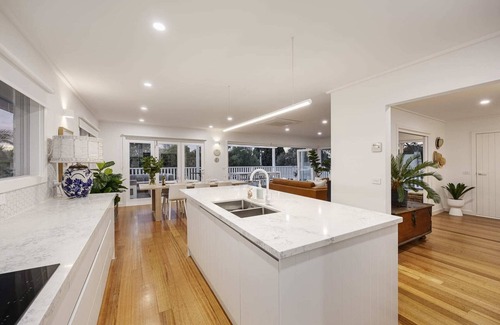Mount Eliza House | Elizas Entertainer | Stunning Alfresco Dining