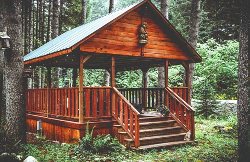 Enumclaw House | Elk Crossing Cozy Cabin at Crystal Mountain