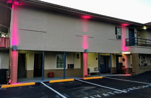 Ellijay Hotel | Ellijay Inn - Downtown Ellijay