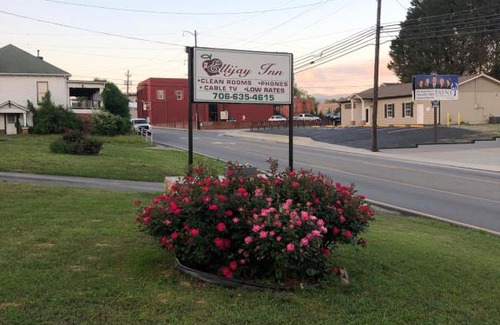Ellijay Hotel | Ellijay Inn - Downtown Ellijay