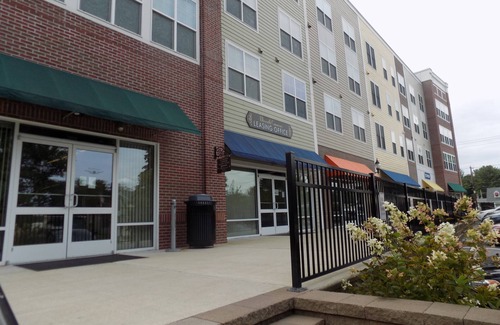 Malta Apartment | Ellsworth Commons apartments