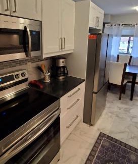 Port Colborne Apartment | Elm Park