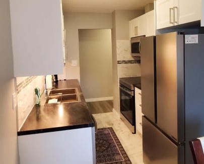 Port Colborne Apartment | Elm Park