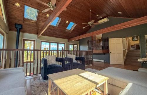 Miller Beach House | Elyon Hall Coach House