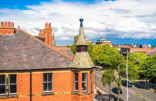 Southport Apartment | Elysée Suites - Chic 1 Bed Flat in Southport