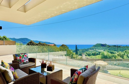 Kavvadades Villa | Elysian Hill Villa with private pool