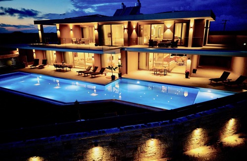 Kavvadades Villa | Elysian Hill Villa with private pool