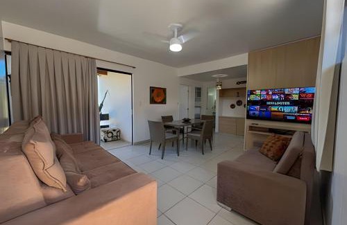 Taperapua Beach House | EM frente à PRAIA; 2 quartos; WiFi 300 mbs; até 6 pessoas; no 2 pavimento; Estacionamento Gratuito 1 carro