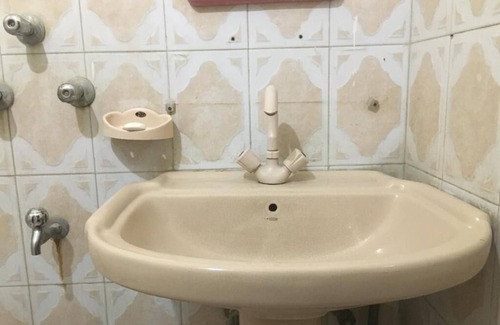 Hyderabad House | Embassy inn Guest House Hyderabad