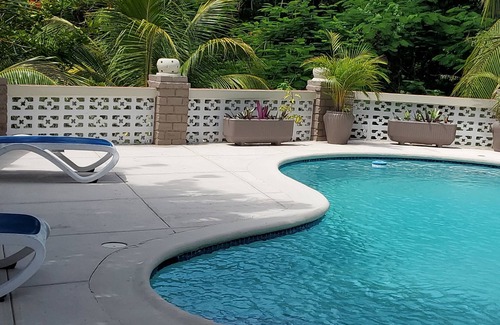 IronShore Estates House | Embrace the essence of home in every detail, just minutes away from the airport!
