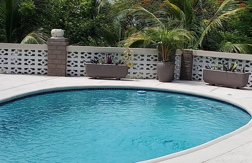 IronShore Estates House | Embrace the essence of home in every detail, just minutes away from the airport!