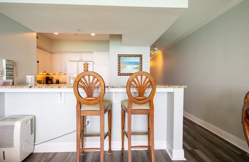 Panama City Beach Condo | Emerald Beach #1526 1BR+Bunk Prices Shown Are 10% Off Until 2/1/26