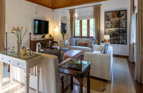 Dahanu Villa | Emerald Leaf - Villa Yucca