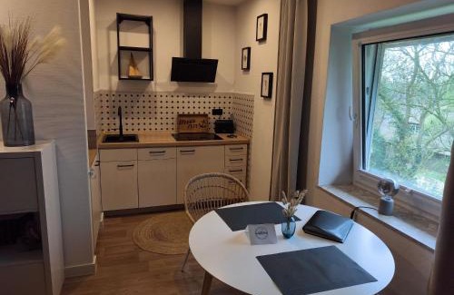 Dornumergrode Apartment | Emily's Deichbude in einer historischen Villa in Dornumersiel