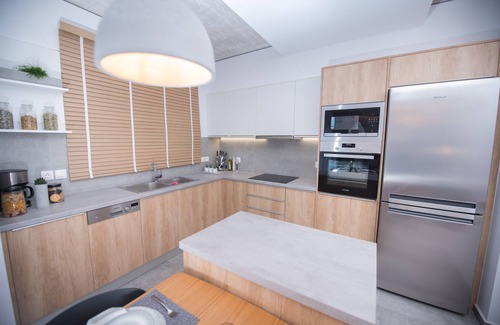Agia Pelagia Villa | Emmeleia mare new building maisonette with pool, seaview, 3 min from the beach