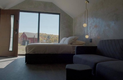 Brandon Cabin | Emrose Luxury Cabins 15