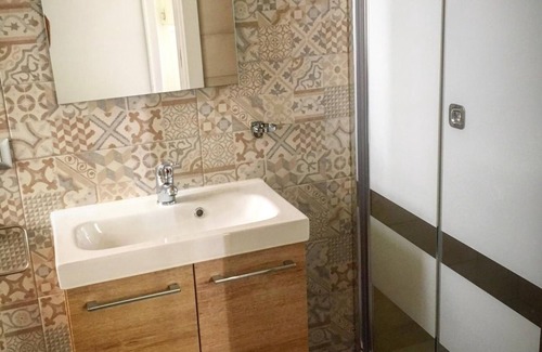 Naples City Centre Bed & Breakfast | EmyJo Central B&B