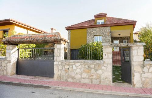 Ortigosa del Monte House | En casa de Carlos