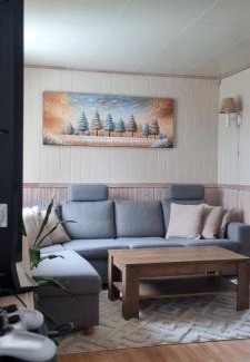 Torsken House | En liten hytte i Gryllefjord
