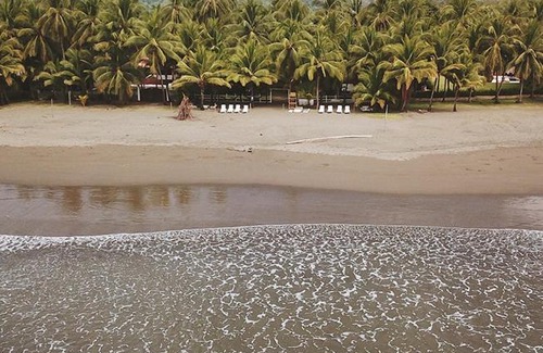Esterillos Este Bed & Breakfast | Encantada Ocean Cottages