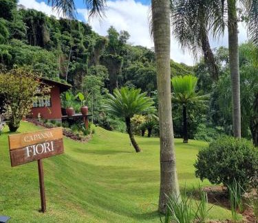 Pomerode Ski Chalet | Encantador Chalé em meio a Natureza para 4 pessoas