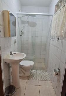 Itanhaem House | Encantadora Chácara com Piscina em Itanhaém