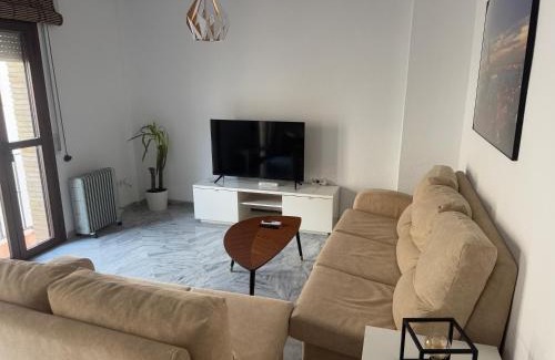 Lebrija Apartment | Encanto Urbano: Piso céntrico totalmente equipado