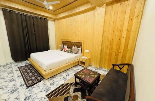 Kasauli Bed & Breakfast | Enchanting bed & breakfast with WiFi in Kasauli.nstay with us and feel like home