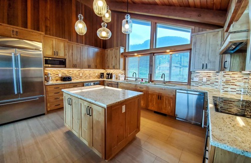 Yachats House | Endless Sea - Luxury Ocean Front
