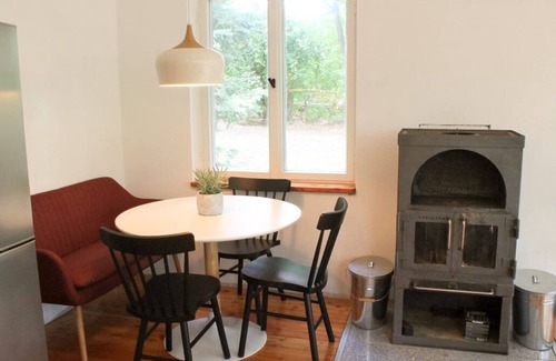 Kleinzerlang House | Enjoy your vacation on a spacious private property right by the water